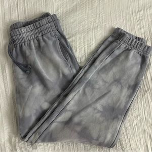 Aritzia TNA Sweatpants